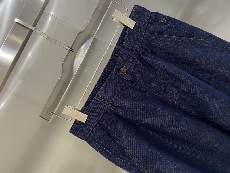 Pra*a jeans